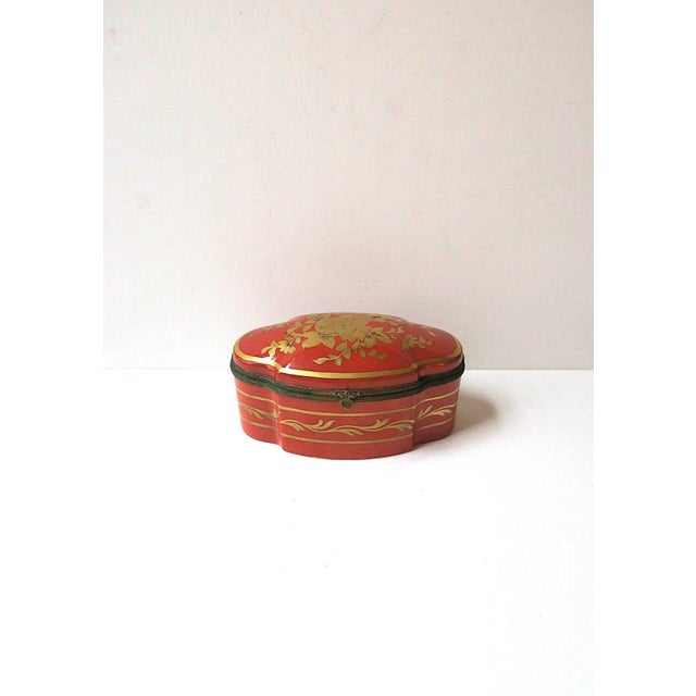 A French porcelain jewelry box, styled after Sèvres porcelain, in the Regency design style, circa late-19th century to...