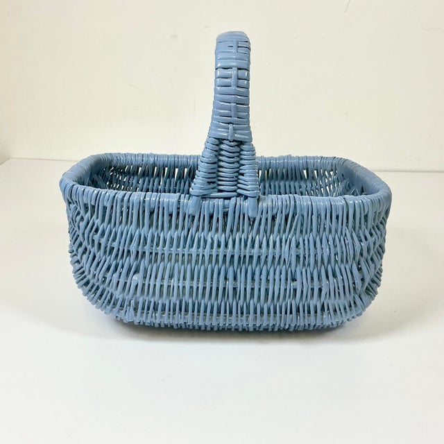 Mid 20th Century Mid-Century Boho Chic Coastal French Blue Wicker Tabletop Basket For Sale - Image 5 of 10