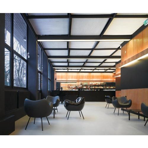 Rm58 Soft Synergy Wool Seat and Powder-Coated Black Steel Armchair by Vzor For Sale - Image 9 of 15