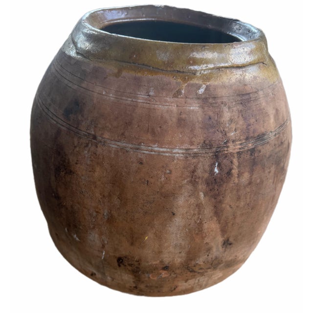 Antique Large Terracotta Olive Jar With Olive Green Glazed Rim - Rustic Stoneware Storage Vessel, 19th Century For Sale In Charlotte - Image 6 of 12
