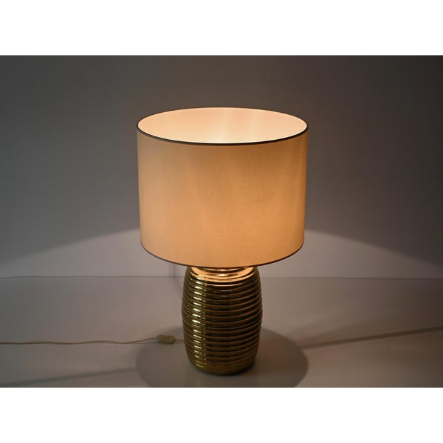 Mid-Century Italian Table Lamp in Brass with Beige Lampshade by Tommaso Barbi, 1970s For Sale - Image 14 of 16