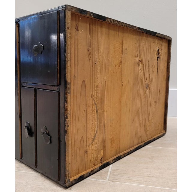 Dresser with Mirror in Lacquered Black, Japan, 1880s For Sale - Image 14 of 16