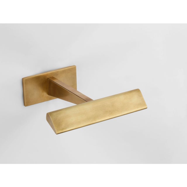 Modern Ian K. Fowler for Visual Comfort Signature Petrel 8" Picture Light in Hand-Rubbed Antique Brass For Sale - Image 3 of 5