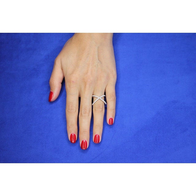 Silver Brilliant Cut White Diamond X Criss Cross Pave Cocktail Fashion Open Bypass 14 K, Size 8 For Sale - Image 8 of 9