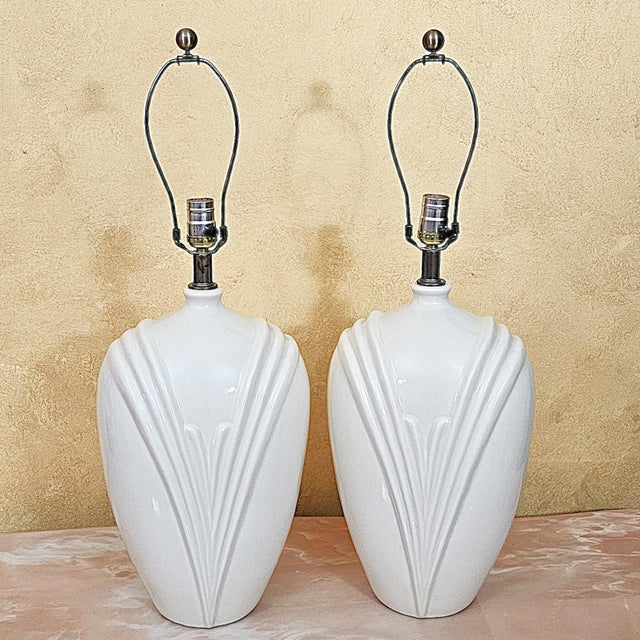 Pair of Vintage White Art Deco Ceramic Table Lamps With Pleated Shades – 27” For Sale - Image 17 of 18