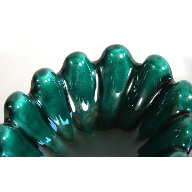 Vintage Italian Ceramic Deep Emerald Green Bowls - a Pair For Sale In Providence - Image 6 of 8