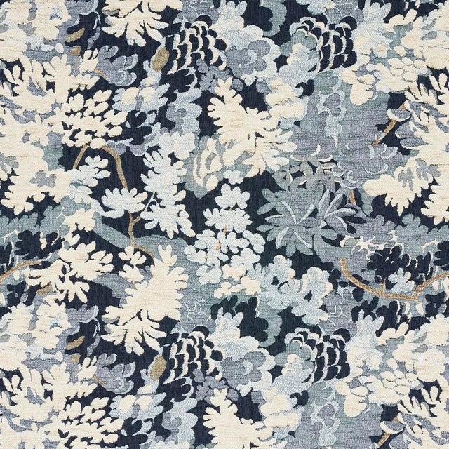 Sample - Schumacher Verdure Tapestry Fabric, Blue For Sale In Charlotte - Image 6 of 6