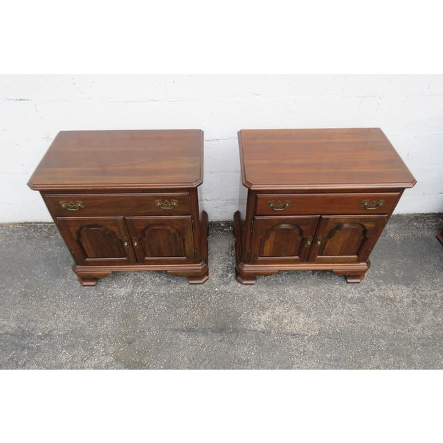 Traditional Ethan Allen Large Nightstands End Side Bedside Tables a Pair 5784 For Sale - Image 3 of 12