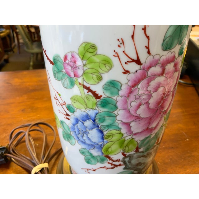 Antique White 20th Century Chinese Chinoiserie Lamp For Sale - Image 8 of 11