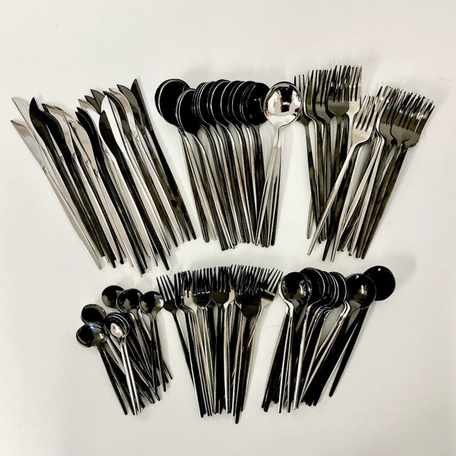Vintage Contemporary Modern Silver & Black Tone Flatware - 144 Piece Set, 24 Place Settings For Sale - Image 11 of 18