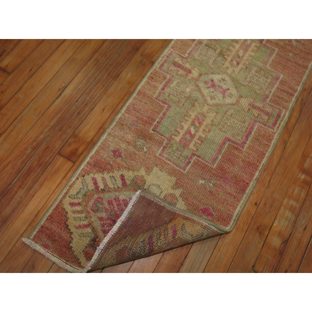 Vintage Narrow Pink Turkish Oushak Runner - 1'6" x 9'11" For Sale In New York - Image 6 of 8