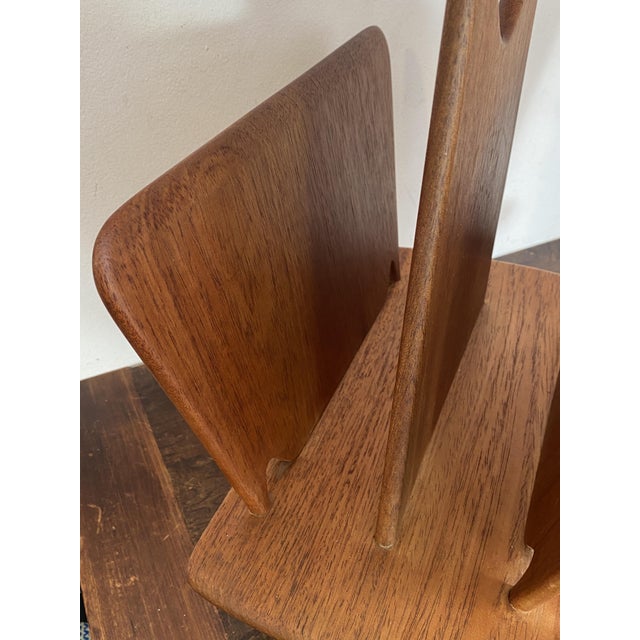 Mid-Century Modern Oak Magazine Rack attributed to Pierre Cruège, 1950 For Sale - Image 3 of 10