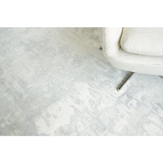 Wood Exquisite Rugs Murano Handmade New Zealand Wool & Bamboo Silk Silver Rug-10'X14' For Sale - Image 7 of 8