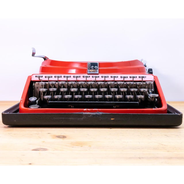 1930s Olivetti Ico MP1 Typewriter, 1936 For Sale - Image 5 of 18