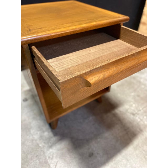 Wood 1950s Pair of Nightstands Attributed to Jack Van Der Molen For Sale - Image 7 of 9