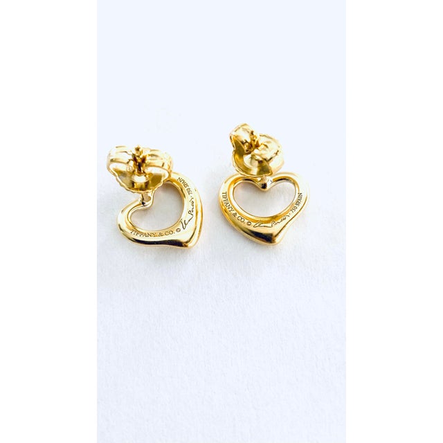 Gold 1990s Elsa Peretti Tiffany Co Open Heart 0.43 Inch Earrings Eighteen Karat Yellow Gold - 2 Pieces For Sale - Image 8 of 9