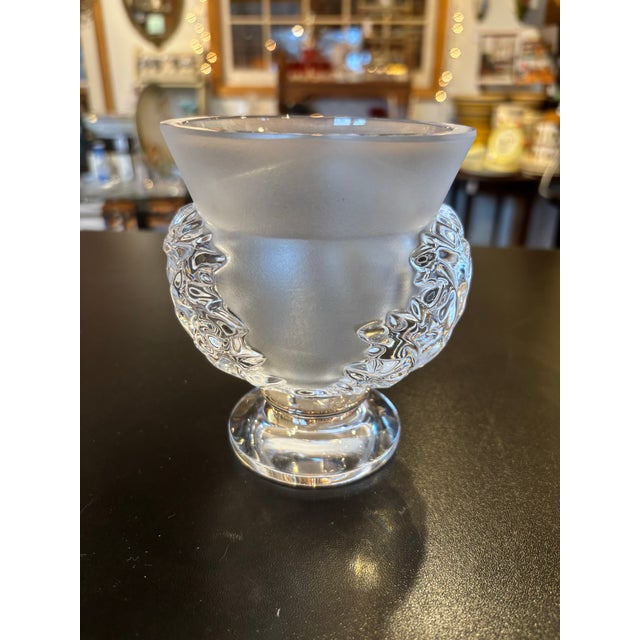 Abstract Expressionism 1950s Lalique “Saint-Cloud” Crystal Vase For Sale - Image 3 of 10
