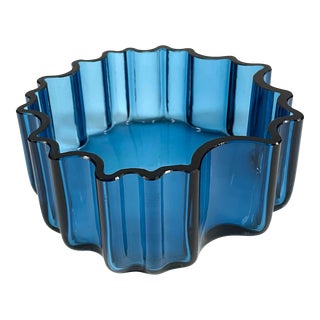 1960s Scandinavian Modern Tapio Wirkkala for Rosenthal Abstract Blue Glass Bowl - Signed For Sale