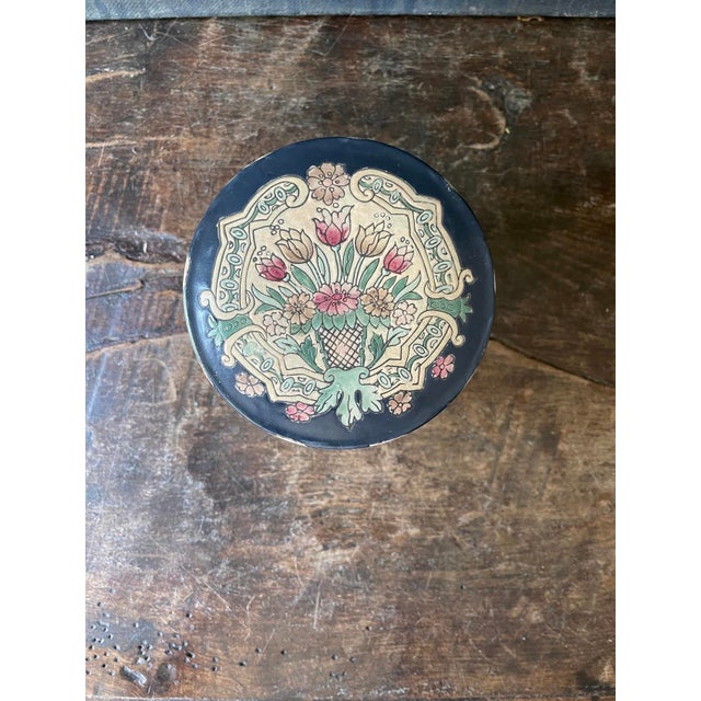 1980s Blue Asian Round Lidded Jar For Sale In Chicago - Image 6 of 9