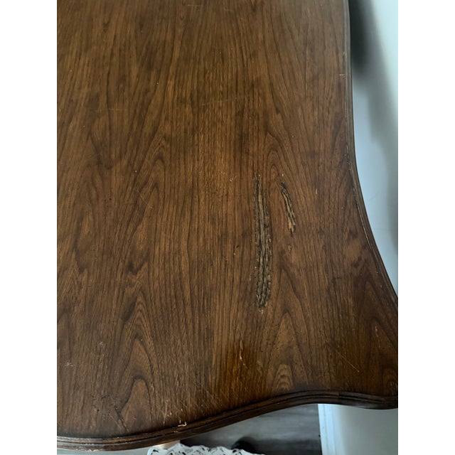 1960s Vintage French Provincial Louis XV Desk For Sale - Image 5 of 8