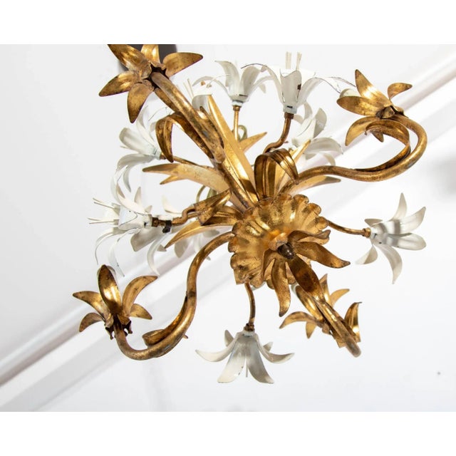 Italian Hollywood Regency Gilt Tole Lily Four-Light Chandelier, 1960s For Sale - Image 10 of 13