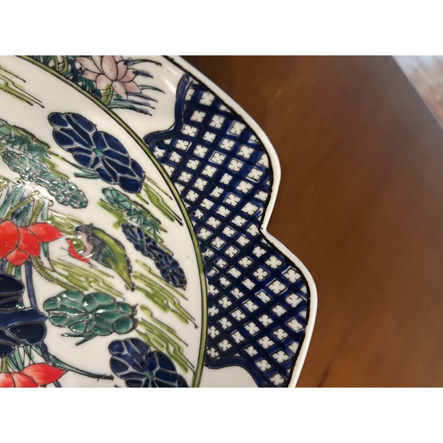 Vintage Japanese Imari-Style Decorative Bowl- Hand Painted Floral and Bird Motif For Sale In Los Angeles - Image 6 of 9