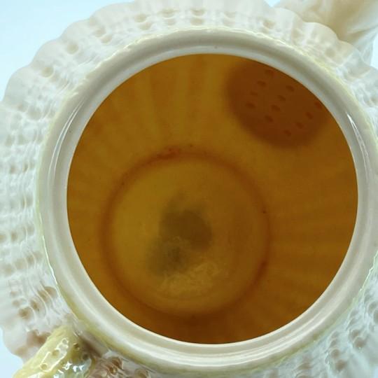 Vintage Coastal Belleek Ireland Limpet Yellow Coffee Pot With Lid 5th Mark: 1955-1965 For Sale - Image 14 of 18