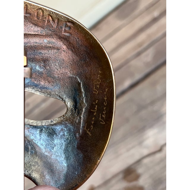 Signed Venetian Baroque Brass Dual-Finish Gilded Pantalone Theatrical Mask Sculpture on Marble Base For Sale - Image 4 of 10