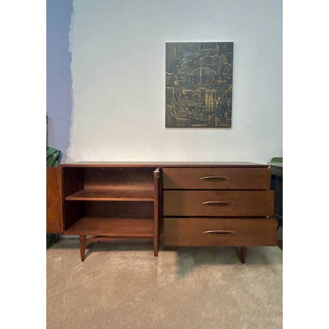 Vintage Walnut Console Credenza Sculptra by Broyhill, Attributed For Sale In Charlotte - Image 6 of 6