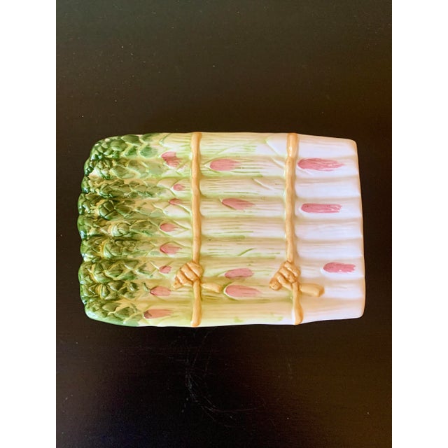 Asparagus Majolica Ceramic Trompe l'Oeil Asparagus Dish For Sale - Image 8 of 9