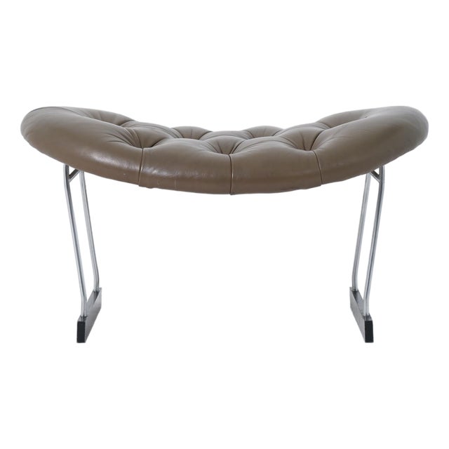F592 Ottoman in Leather by Geoffrey Harcourt for Artifort, 1960s For Sale