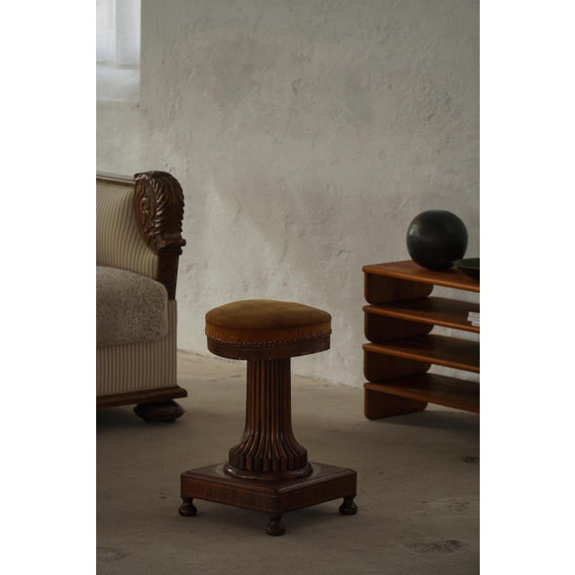 Antique French Piano Stool in Oak and Velvet, Mid-19th Century For Sale - Image 15 of 18