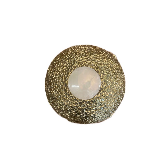 Metal Brutalist Sconce in Bronze, Brass and Alabaster, 1970s For Sale - Image 7 of 7