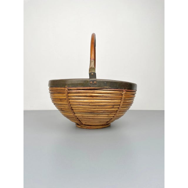 Large Italian Rattan & Brass Basket, 1970s For Sale - Image 3 of 12
