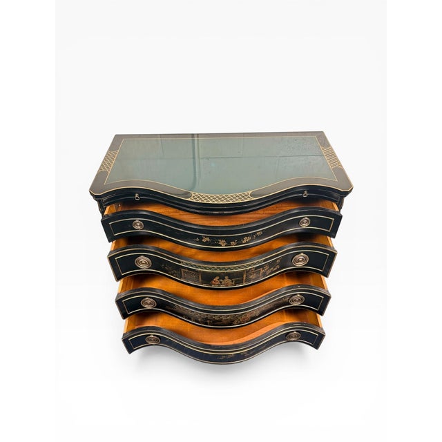 1960s Union National Chinoiserie Serpentine Chest in Black Lacquer With Gilded Decoration and Green Inset Top For Sale In Boston - Image 6 of 14
