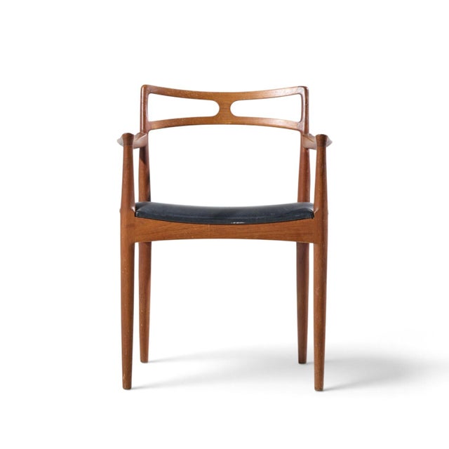 Johannes Andersen for Christian Linneberg Model 94 Mid Century Danish Teak Dining Chairs - Set of 4 For Sale - Image 11 of 17