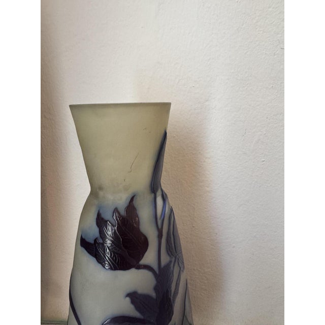 Jugendstil Vase Floral Cameo Glass from Emile Gallé, 1900 For Sale - Image 4 of 7