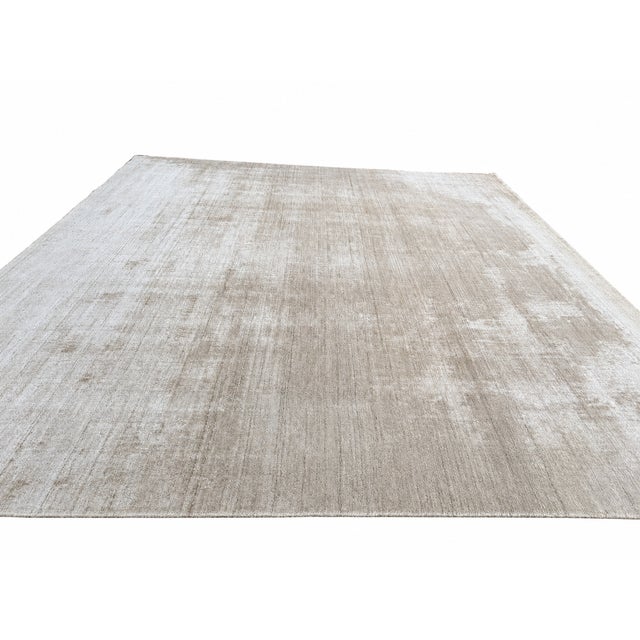 Rh Amara Performance Handwoven Rug – 9' X 12' Wheat | 55% Wool & 45% Nylon | Handwoven For Sale - Image 15 of 18