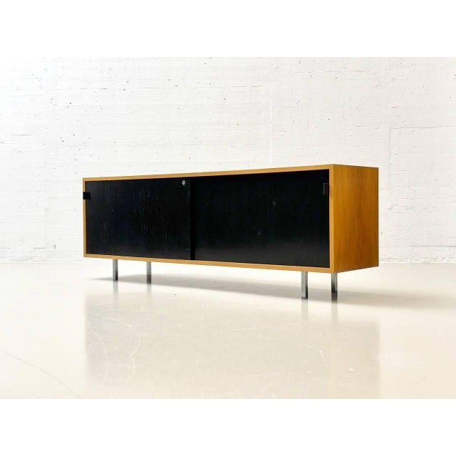 Bauhaus Walnut Sideboard from Knoll International, 1960s For Sale - Image 3 of 18