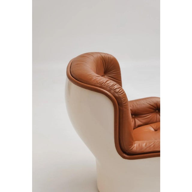 Karate Lounge Chairs and Ottomans by Michel Cadestin for Airborne, 1970s, Set of 3 For Sale - Image 12 of 15