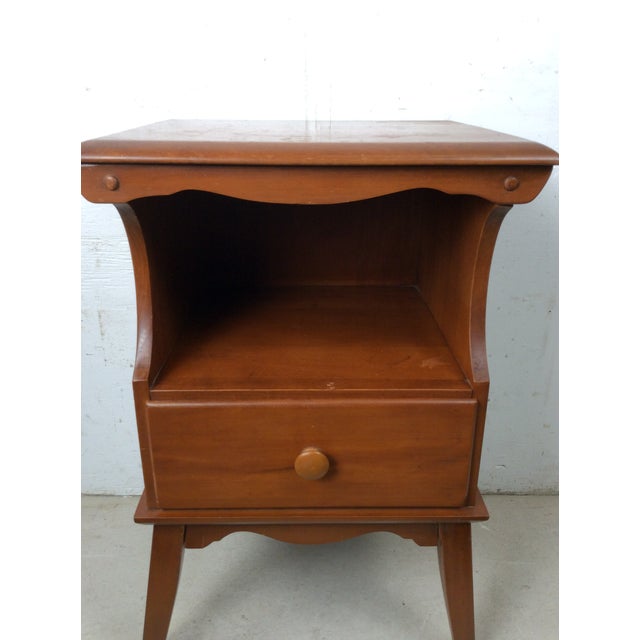 American Mid Century Colonial Revival Solid Maple Nightstand With Drawer and Tall Tapered Legs For Sale - Image 3 of 15