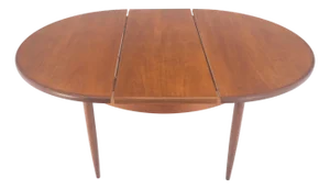 Late 20th Century Danish Modern Round Teak Dining Table w/ 18" Pop Up Hide Away Leaf MINT