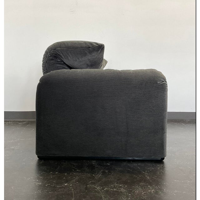 Vintage Grey Velvet Maralunga Sofa with Armchair by Vico Magistretti for Cassina, 1970s, Set of 2 For Sale - Image 18 of 18