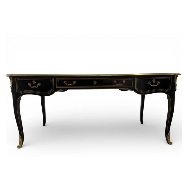 French Late 20th Century Drexel Louis XV Laqured Leather Top Writing Desk For Sale - Image 3 of 4