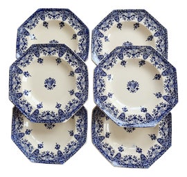 Example of Dinnerware