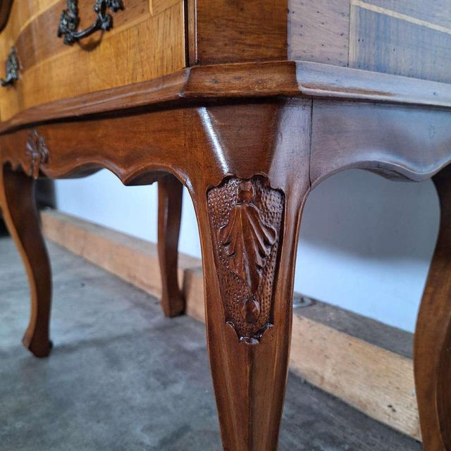 Vintage Italian Display Cabinet For Sale - Image 15 of 18