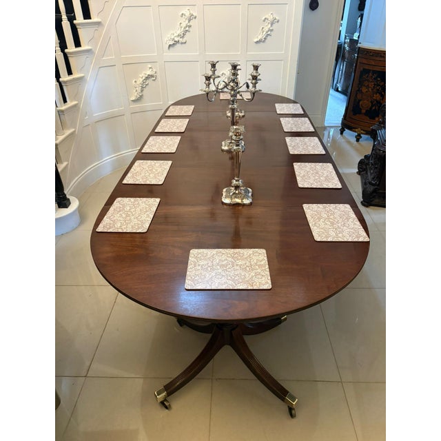 Antique Georgian Mahogany Extendable Triple Pillar Dining Table, 1800 For Sale - Image 3 of 18
