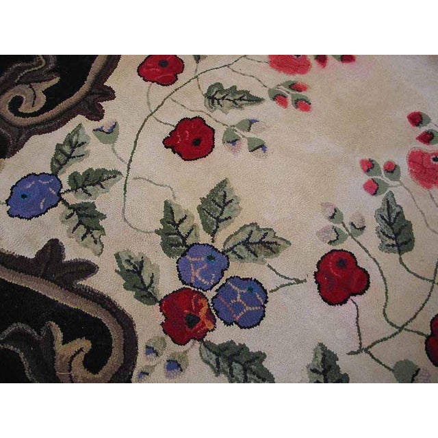 1900s Ivory Floral Folk Art Antique American Hooked Rug 6'4" X 9'10" Handknotted Wool Carpet For Sale - Image 4 of 6
