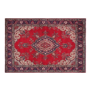 1960s 9'10" X 12'7" Hand-Knotted Wool Area Rug - Traditional Medallion Style For Sale