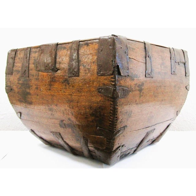 Late 19th Century Late 19th Century Antique Chinese Primitive Wood and Iron Rice Grain Harvest Basket Bucket Trug For Sale - Image 5 of 9